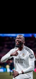 热度拉满！记者：斯洛文尼亚球迷现场观战为东契奇助威